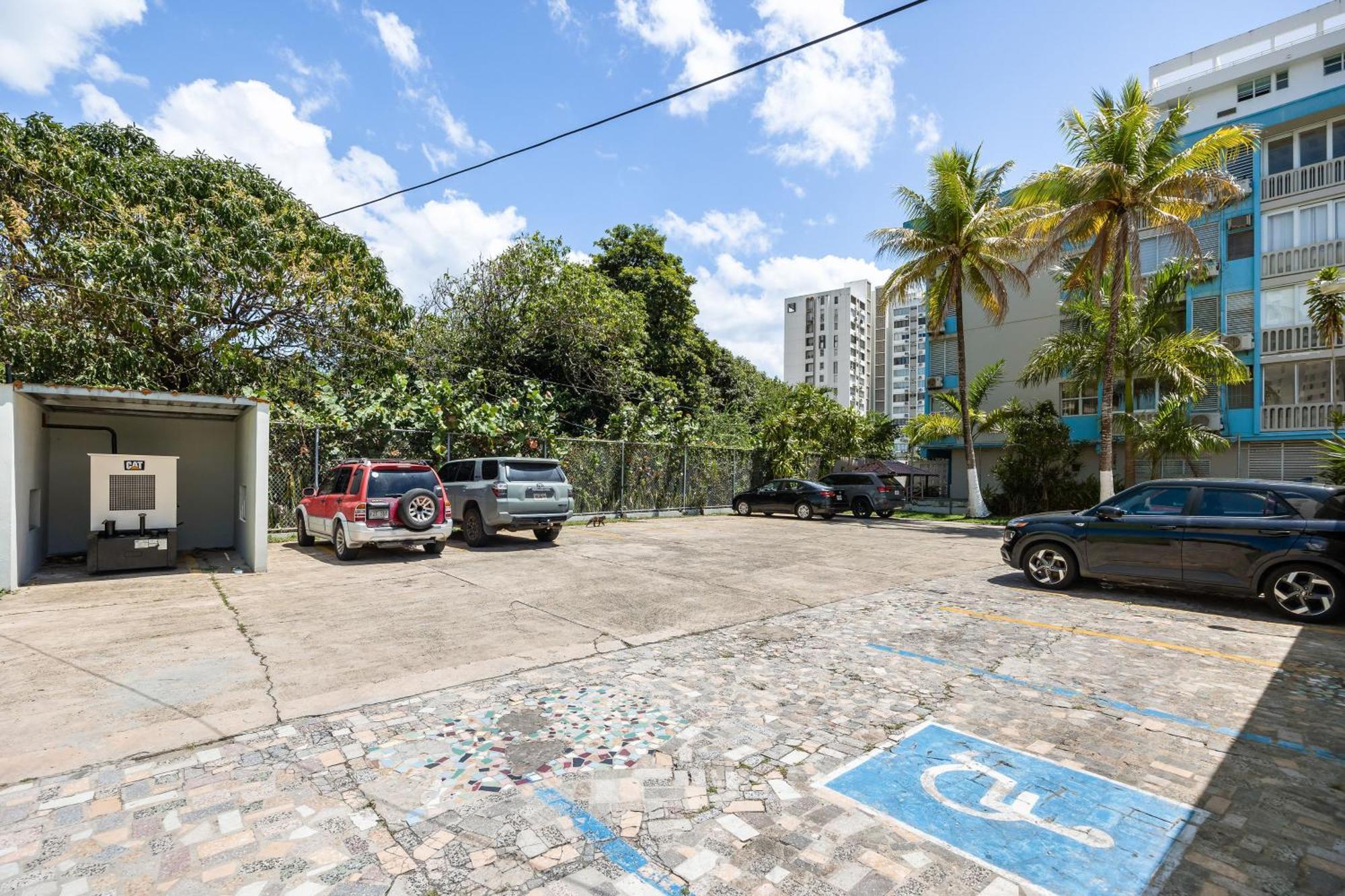 Borinquen Beach Inn San Juan Exterior foto